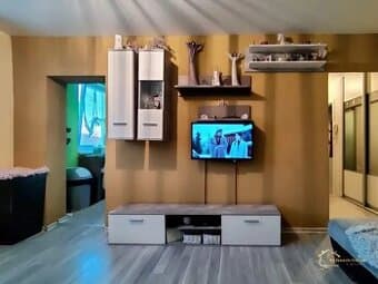 3-izbový zrekonštruovaný byt s loggiou – centrum Hlohovec