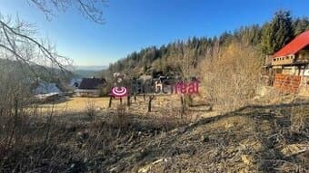NA PREDAJ POZEMOK V OBCI ČREMOŠNÉ