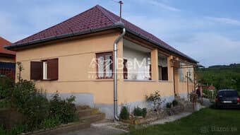 Zrekonštruovaný rodinný dom v obci Fony, Maďarsko - PREDAJ