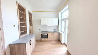 Prenajmeme kancel. priestor, Žilina-Nám.A.Hlinku, R2 SK.