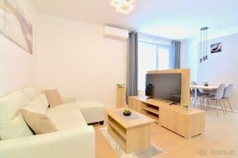 Nový 3izbový byt s klimatizáciou a parkovaním Nitra Mlynárce