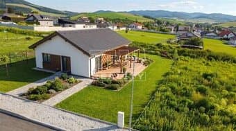 Krásny slnečný pozemok 940 m2 Prešov - Záhradné