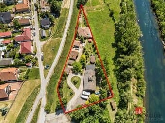 Rozsiahle rodinné sídlo pri dunajskej hrádzi | Hamuliakovo,