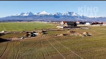 Pozemok v obci Mlynica s krásnym výhľadom na Tatry