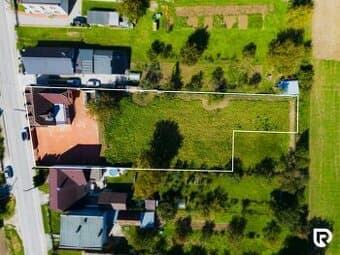 RADO | 6-izbový rodinný dom s pozemkom 2218m2 | Horňany