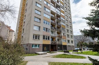 "REZERVOVANÝ" Na predaj 3 izbový byt, Košice Juh, Fibichov