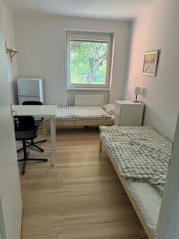 Izba pre 2 osoby: Ubytovanie Centrum - v centre mesta Sereď