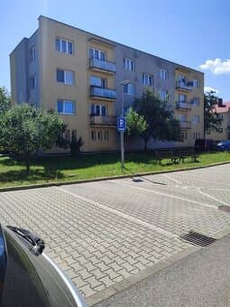 Prenájom 3 izbového zariadeného bytu