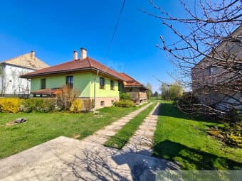 Bývanie s vôňou fíg a moruší na dosah od zámku Halič