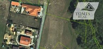 stavebný rovinatý pozemok v lone prírody 912m2 20 km. od KE