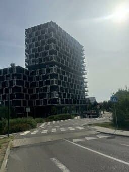 Garážové státie v Guthaus na Račianskej, BA Nové Mesto