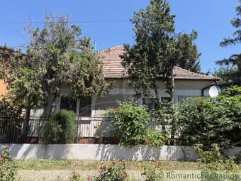 Rodinný dom na konci tichej ulice s 22-árovým pozemkom a n