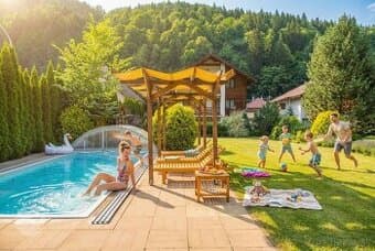 Na predaj dva veľkometrážne byty so saunou a záhradou Brezno