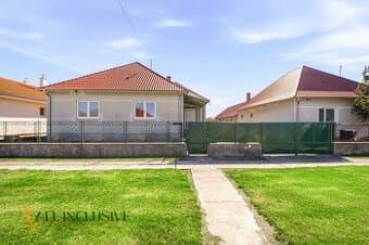 ALL INCLUSIVE | Na predaj 3-izb. rod. dom s veľkým pozemkom,