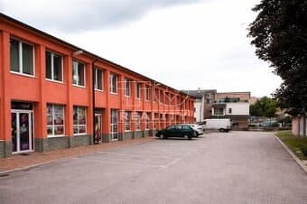 Prenájom - obchodný priestor v centre Považskej Bystrice