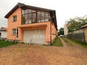 POLYFUNKČNÁ BUDOVA , ROSINA ,332 m2